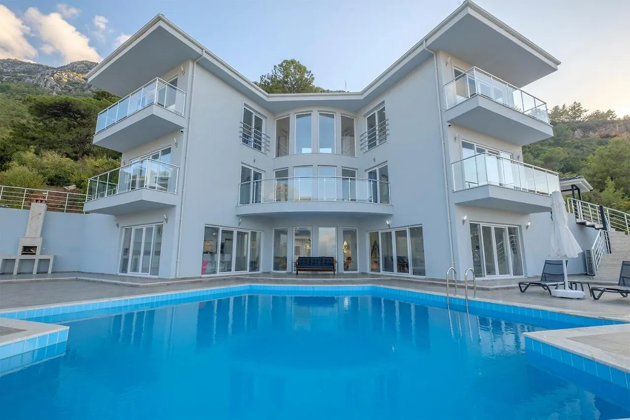 Orka Ovacik Villa 360 Cedit